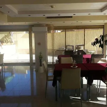 Guest House Family 3* ساندانسكي
