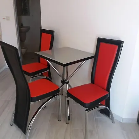 Guest House Family بيت ضيافة